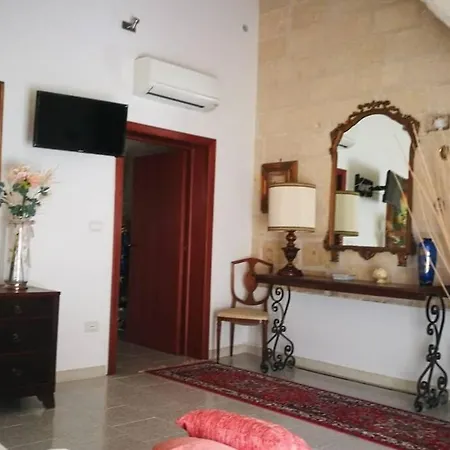 A Volte… Apartment *